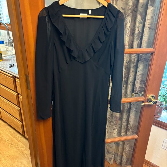 Black Wilfred by Aritzia Dress, Size Medium - Picture 1 of 3